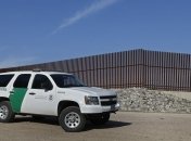 Трамп выделил $20 млн для стены на границе с Мексикой