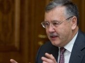 Гриценко отрицает "родственные" связи с Дмитрием Разумковым