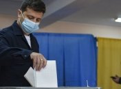 Появилась первая реакция Зеленского на экзитполы выборов в Украине