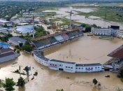 Пляжи непригодны для отдыха: в Крыму говорят о катастрофических последствиях наводнения (видео)