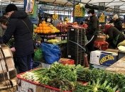 Карантин ослабят: В Житомире с 1 мая начнут работать рынки, парикмахерские и кафе