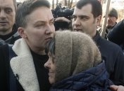Савченко дали разрешение на свидание с матерью