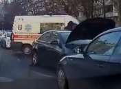 40 минут пытались вернуть к жизни: в Киеве произошла смертельная авария (фото, видео)