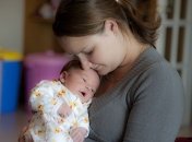 Стоит ли ребенку спать с родителями? Ответ экспертов