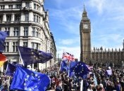 В Лондоне прошли многотысячные демонстрации против выхода из ЕС