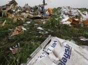 Порошенко почтил память почти 300 пассажиров и команды рейса МН17