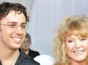 Алла Пугачева и Максим Галкин принимают поздравления с пополнением  