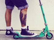 Новинка для молодежи: Hyundai представил собственный электросамокат