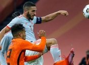 Нидерланды и Испания расписали мировую в товарищеском матче (видео)