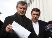 Оппозиция будет требовать отмены перестройки Гостиного двора