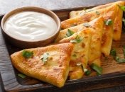 Это блюдо можно взять с собой на перекус или просто быстро и вкусно позавтракать