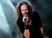 Лидер Korn ненавидит песни дебютного альбома