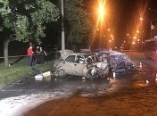 В Запорожье произошло лобовое ДТП: погибли два человека, одна из машин загорелась