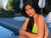 Неожиданно: Кайли Дженнер кардинально сменила имидж