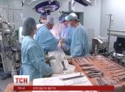 В Киеве врачи приняли уникальные роды (видео)