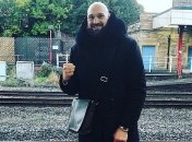 "Боксировал с опущенными руками": Фьюри рассказал, как избивал Джошуа