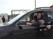 Азаров предлагает лишать прав водителей, превышающих скорость