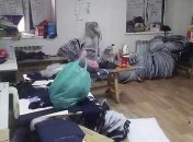 В Одесской области обнаружены 6 цехов по пошиву брендовой одежды (Видео)