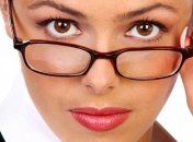 Мужчины воспринимают женский ум как угрозу