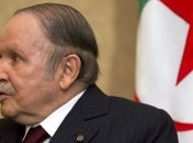 Президент Алжира пообещал досрочные выборы в случае своего переизбрания