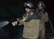 На территории базы отдыха в Затоке сгорели два деревянных дома