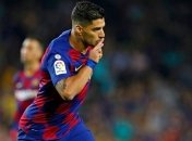 Барселона ищет замену Суаресу