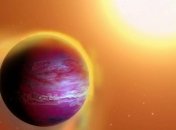 Обнаружена планета, "разрываемая" молодой звездой