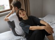 Близьким із ними важко