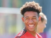 Бавария подписала 18-летнего американца