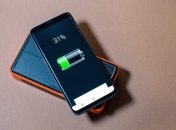 Названа функция, которая очень быстро разряжает батарею телефона