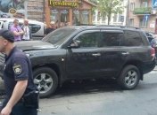 Взрыв в внедорожника в центре Киева: появились новые подробности 