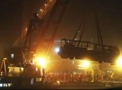 В Китае из-за драки в салоне автобус упал в реку: много погибших 