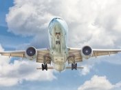 МЗС: виїзд українців за кордон обмежений лише літаками 