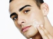 Як правильно доглядати за шкірою обличчя чоловікам