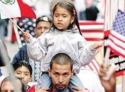 Власти США вернули иммигрантам более 500 детей