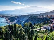 Найдено самое древнее вино в мире