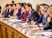Кабмин подготовил промежуточный отчет правительства