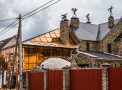 Дом с чертями: мистическое здание в белорусской деревне Ратомка