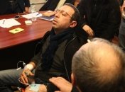 В зале Днепровского суда продолжается противостояние