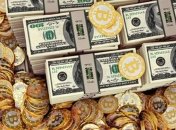 Все ниже и ниже: курс биткоина продолжает падать