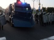 "Вы живете не в том веке": в Беларуси научили ИИ "срывать маски" с силовиков (Видео)