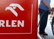 Литовцы опасаются, что поляки продадут россиянам нефтяной завод