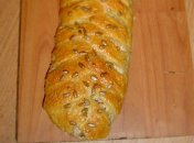 Рулет из слоеного теста