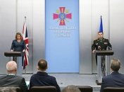 Великобритания удваивает военную помощь Украине