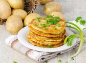 Что делать, чтобы картофель для дерунов не темнел