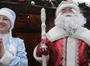  Херсонцев в троллейбусах поздравляли Деды Морозы и Снегурочка