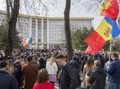 Запад vs Восток: Опрос показал какой курс поддерживают жители Молдовы