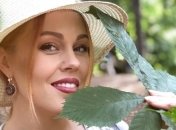 Беременная в третий раз певица Alyosha очаровала сеть трогательным видео