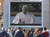 Современные технологии против коронавируса: Ватикан будет транслировать утреннюю Святую Мессу в прямом эфире