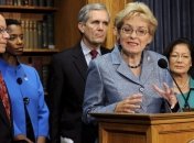 Конгрессмен: Обама в ближайшее время решит поставлять ли оружие Украине